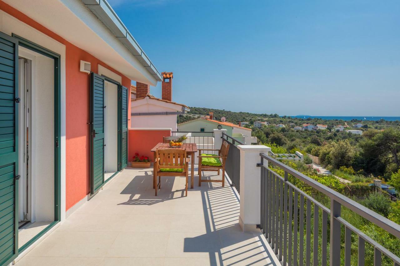 Villa Basic Sevid Esterno foto