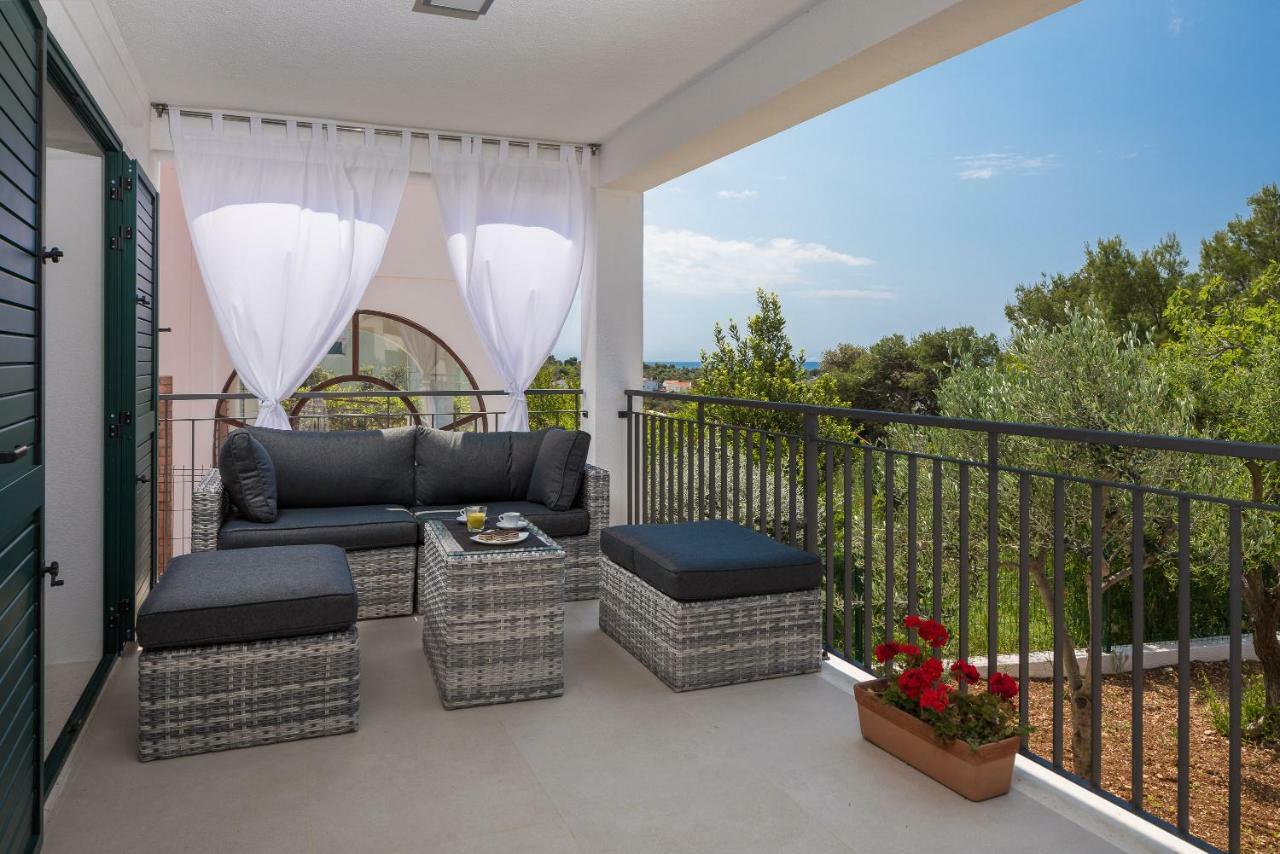 Villa Basic Sevid Esterno foto