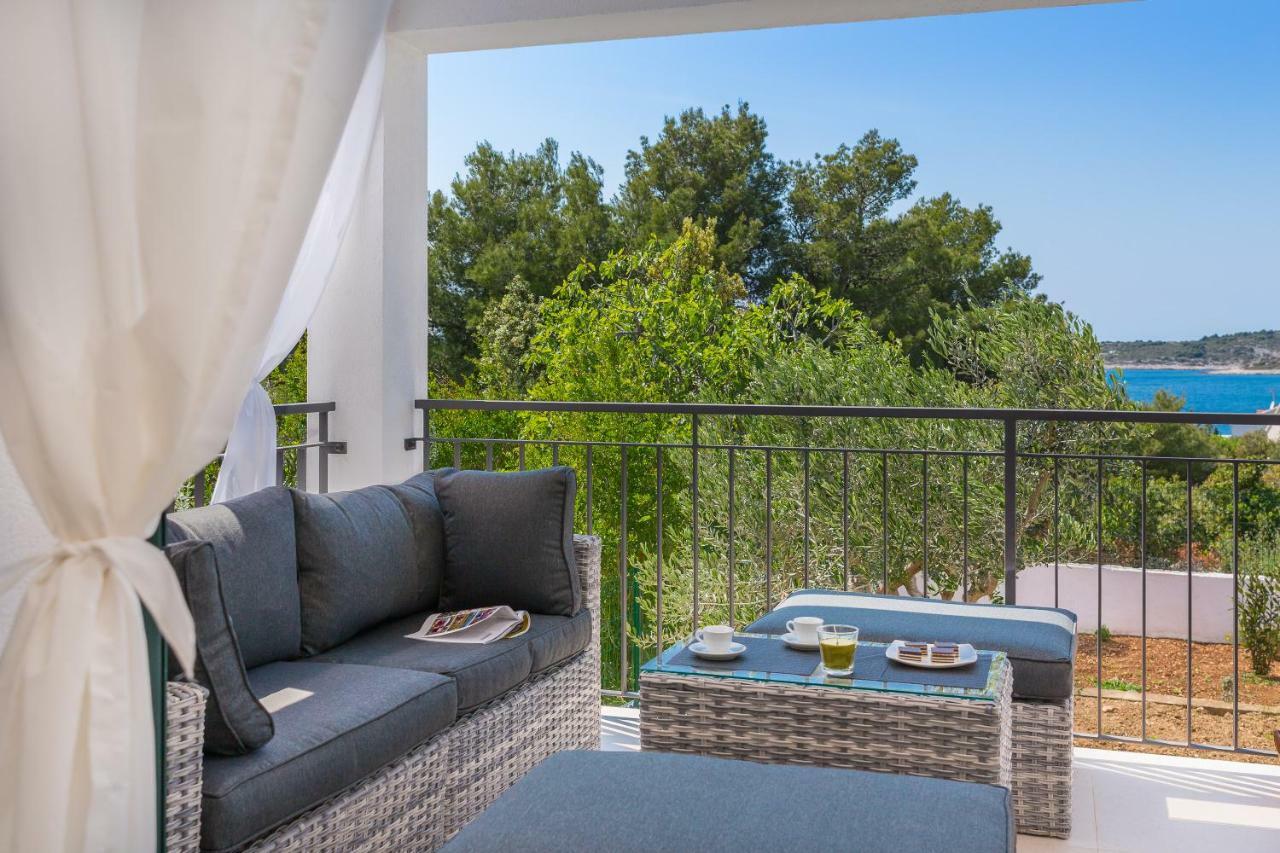 Villa Basic Sevid Esterno foto