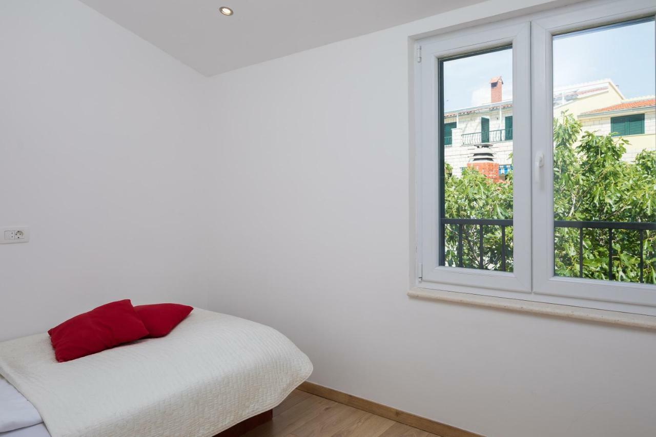 Villa Basic Sevid Esterno foto
