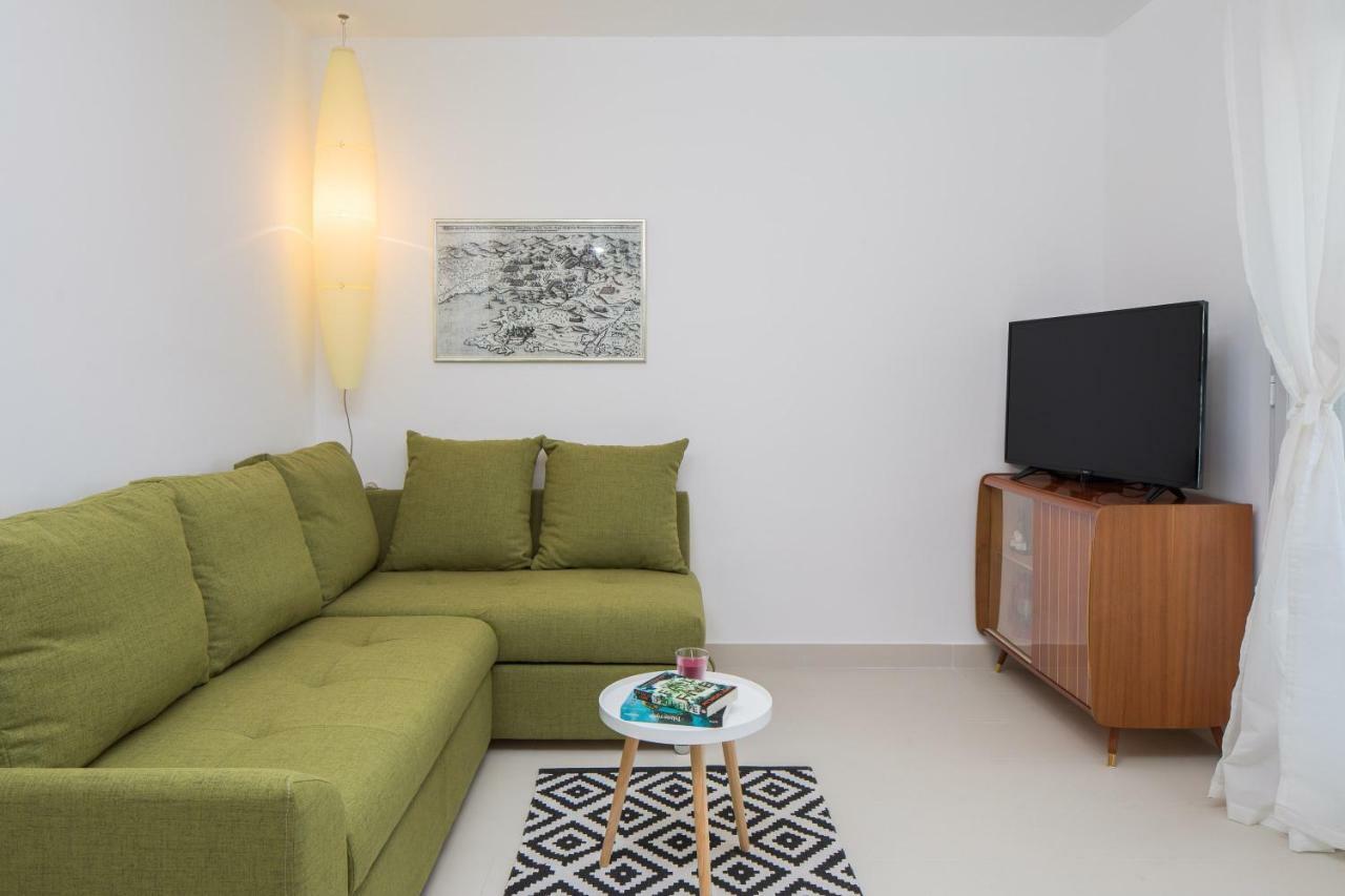 Villa Basic Sevid Esterno foto