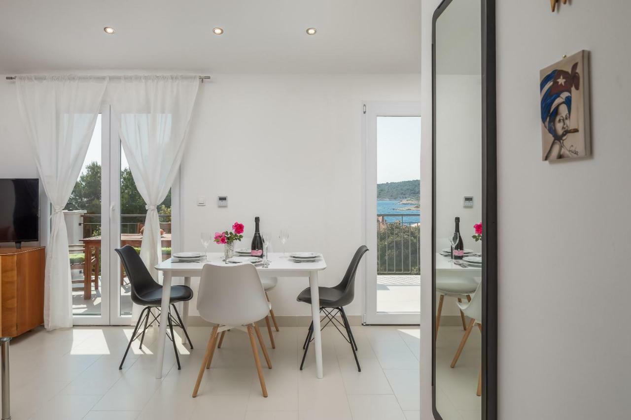 Villa Basic Sevid Esterno foto